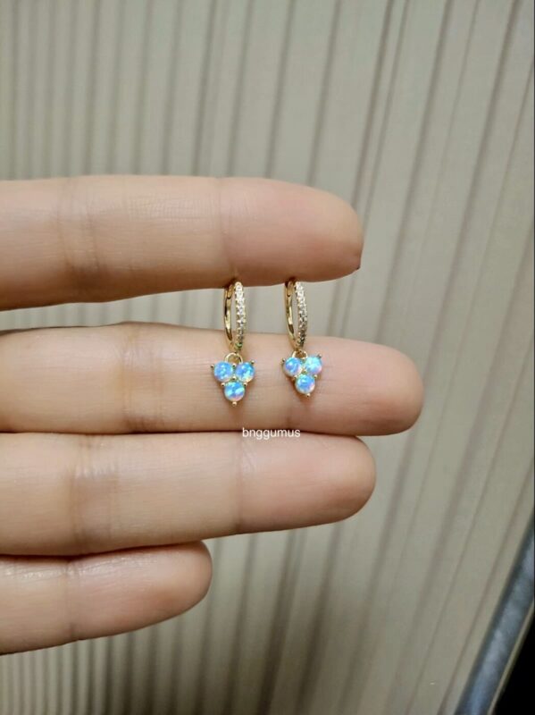 7eb746d4-78ca-4fc7-8e31-54437480481d